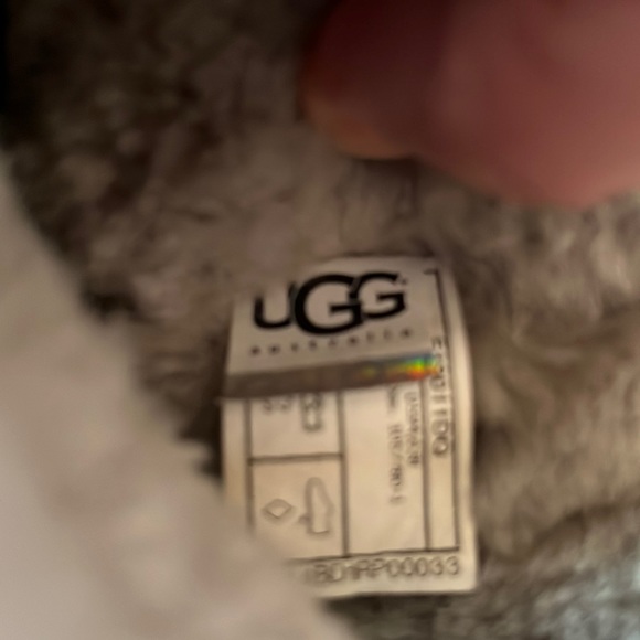 UGG Classic Short Sparkles Bootie Sequin Gold Size 6 - Picture 11 of 11